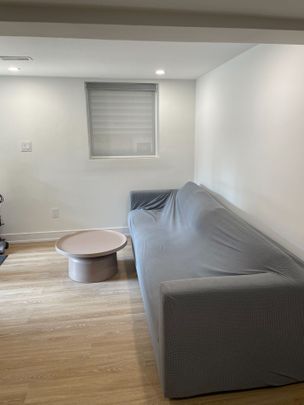 For Lease - 6 Edgewood Gardens Unit# B, Toronto, Ontario - Photo 1