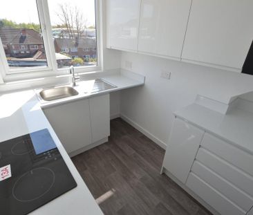 2 bedroom apartment to rent - Photo 4