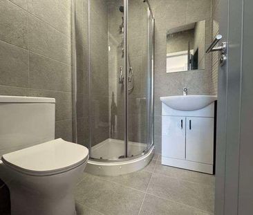 Otterfield Road, West Drayton, UB7 - Photo 2