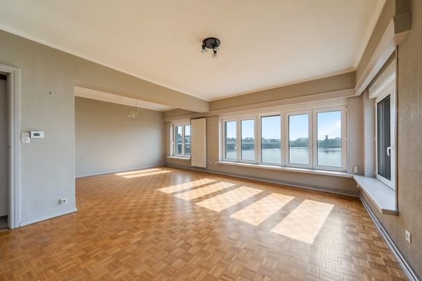 Appartement te huur - Photo 1