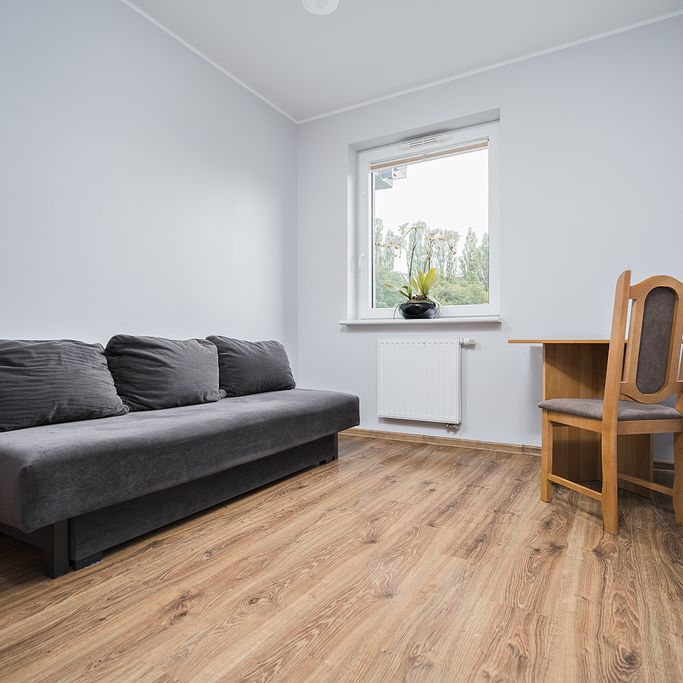 Dla grupy studentów | 3 niezależne pokoje + balkon - Zdjęcie 1