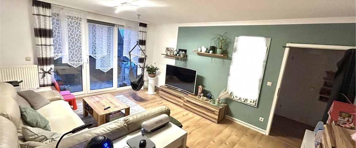 Moderne 3-Raum-Wohnung mit Balkon in Gröningen ! - Foto 1