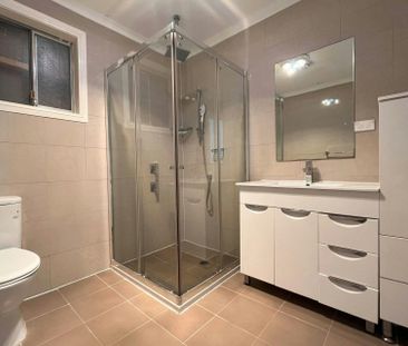 8 Station Road - Photo 3