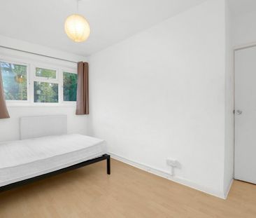 3 bedroom Flat To Let Total Size: 786 SQ FT - Photo 5