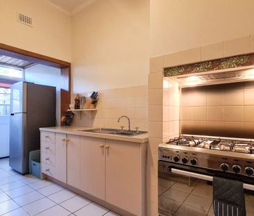 135 Kent Street, Flemington VIC 3031 - Photo 4