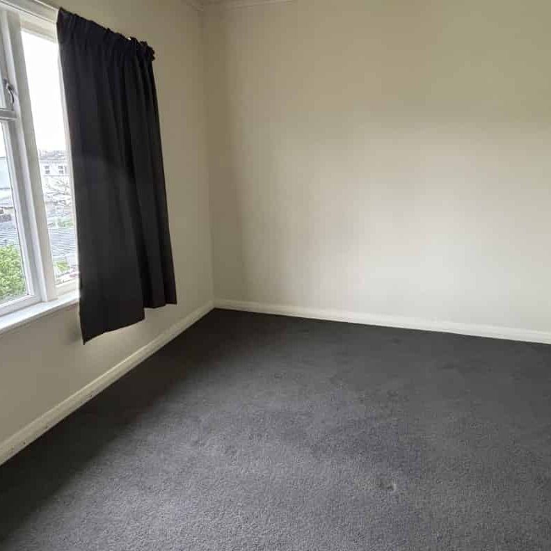 Levin - 3 Bedrooms - Photo 1