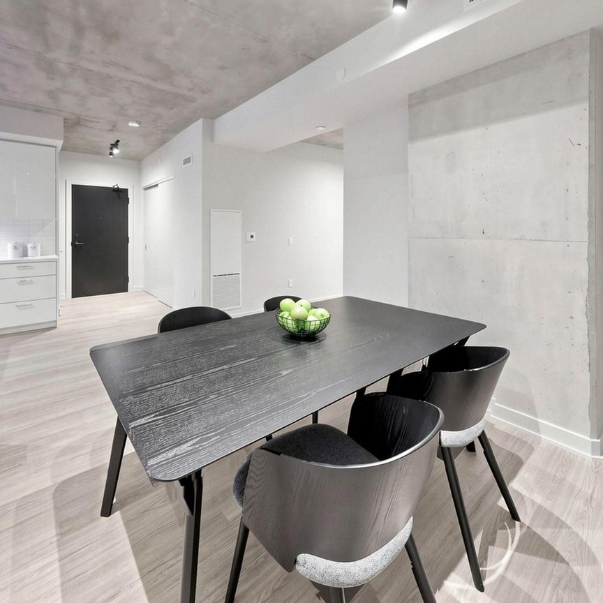 For Lease - 284 King Street Unit# 405, Toronto, Ontario - Photo 1