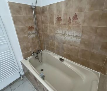 Location Appartement 1 pièce 28m² MENTON 06500 - Photo 5