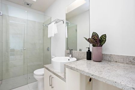 High End, Low Maintenance and Perfectly Plush - Photo 4