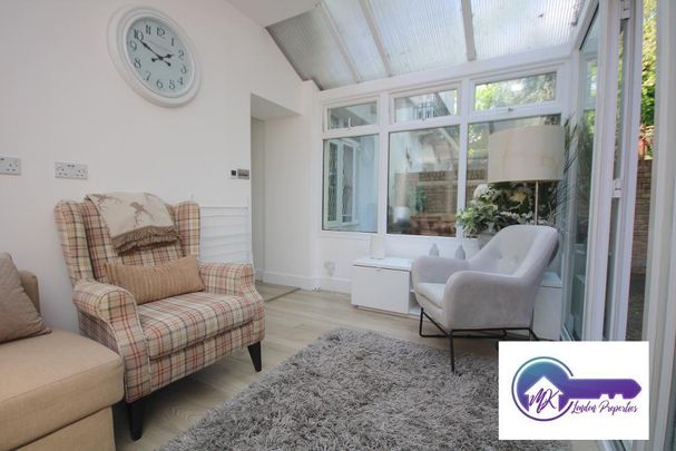 1 Bedroom Room in Flat Share To Rent - Photo 1