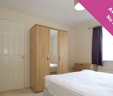 1 bedroom in a house share to rent - Photo 3