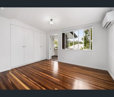 Stylish Indoor-Outdoor Living with Pool in Prime Location! - Photo 5