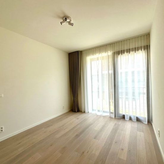 Appartement te huur - Photo 1