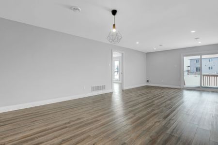 For Lease - 49 Adam Street Unit# A, The Nation, Ontario - Photo 5