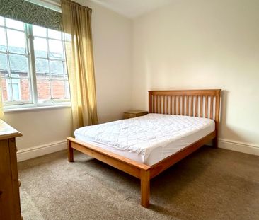 6, Rose Street - Photo 3