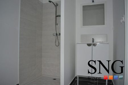 T2 AVEC TERRASSE ET UN PARKNG - Photo 4