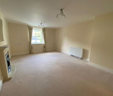 1 bedroom retirement property to rent - Photo 2