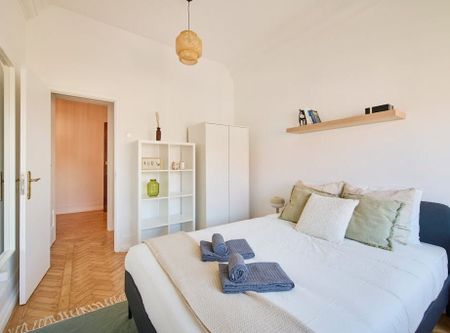 Avenida de Berna, Lisbon, Lisbon 1050-038 - Photo 4