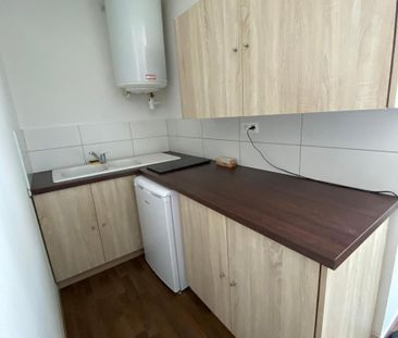 Location Appartement 1 pièce 14m² CLERMONT FERRAND 63000 - Photo 2