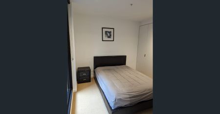 2 bedroom furnished apartment for rent near University of Melbourne, RMIT Uni and Melbourne CBD. - Photo 3