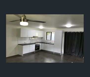 Spacious 3 Bedroom Family Home - Photo 4