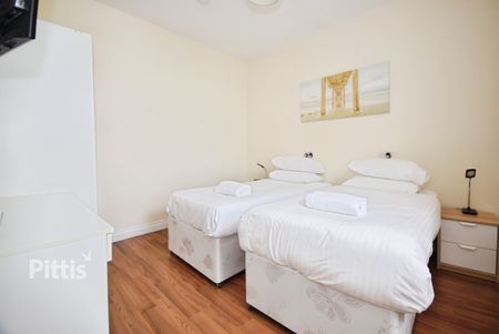 2 bedroom apartment to rent - Photo 5