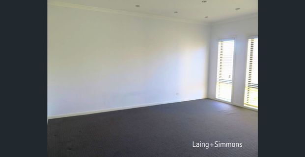 Fantastic four-bedroom family home - Photo 1