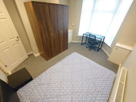 Cotswold Street, Liverpool. - Photo 3