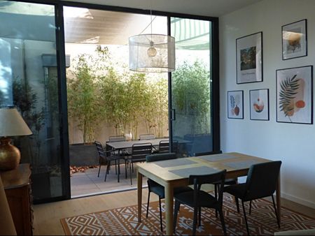 AVIGNON INTRA MUROS: Magnifique appartement entièrement neuf et climatisé avec terrasse et box au coeur du Centre Historique - Photo 5