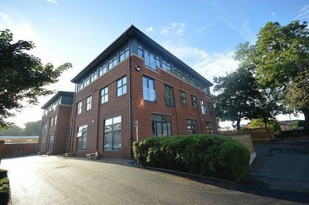 1 Bedroom Apartment To Let - Photo 5