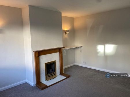 3 bedroom terraced house to rent - Photo 3
