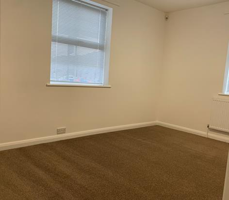 Devonshire Road North, Chesterfield, New Whittington - Photo 4