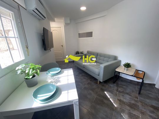 Alquiler Estudio en Urbanización - El Bosque, Villaviciosa De Odón - Photo 1