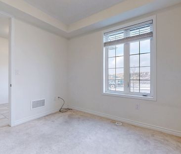 For Lease - 12 Fiesta Way, Whitby, Ontario - Photo 5