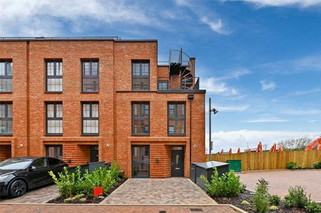 A brand new four bedroom house with car parking and roof terrace in the much sought after Horlicks Quarter development. - Photo 4