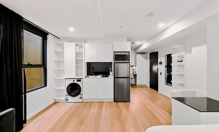 Premium Courtyard Single Studio - Photo 2