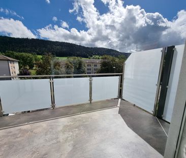 Joli appartement de 3 pièces entièrement renové avec grand balcon - Photo 1