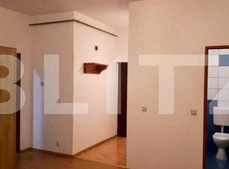 Studio 40 mp utili, parcare, mobilat, zona strazii Mircea Eliade - Photo 4