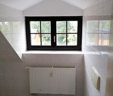 Großzügige 2-Zimmer Dachgeschosswohnung mit Abstellkammer - Photo 4