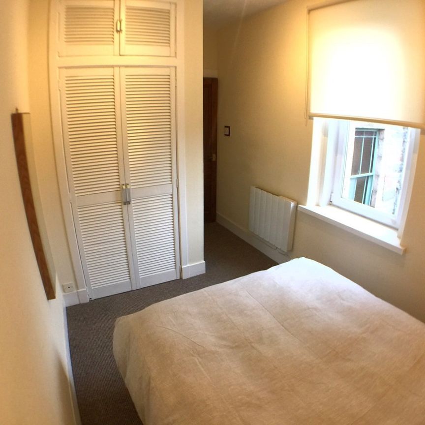 1 Bed Flat, Union Grove, AB10 - Photo 1