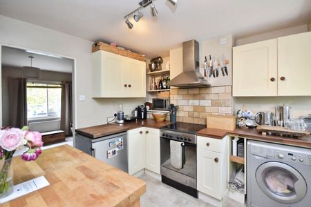 Mill Lane, CB10, Saffron Walden - Photo 3