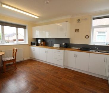 Cypress Avenue, Beith - Photo 4