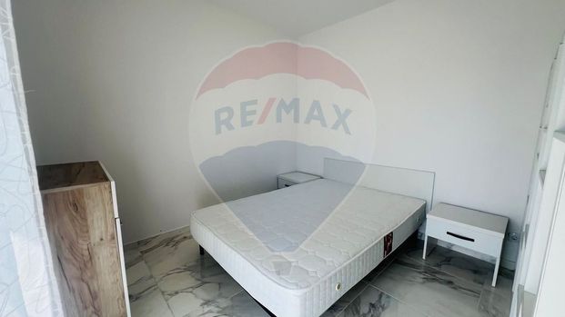 Garsoniera cu curte în bloc nou - Pet Friendly - Photo 1