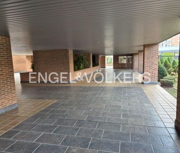 Apartamento de alquiler en Avenida de Isabel de Valois, Sanchinarro - Photo 4