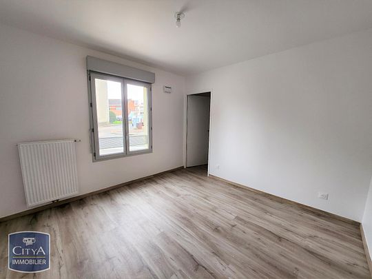 Location appartement 3 pièces de 65.49m² - Photo 1