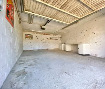 2-slaapkamer appartement met garage in hartje Eeklo - Photo 3