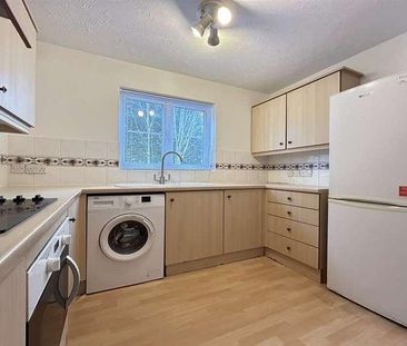 Old Basing, Basingstoke, RG24 - Photo 1