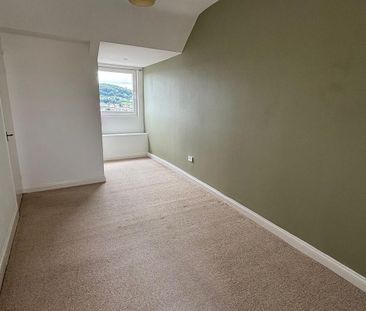 2 bedroom maisonette to rent - Photo 5