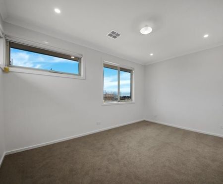 Modern Comforts Await in This 4-Bedroom, 2-Bathroom Home - Photo 4