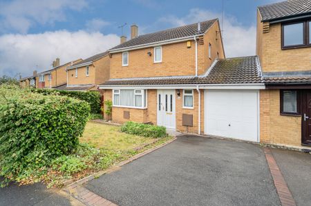The Boundary, Oldbrook, Milton Keynes, MK6 - Photo 4